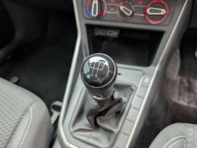 USED 2018 18 VOLKSWAGEN POLO 1.0 Polo SE TSi 5dr CLICK+COLLECT / HOME DELIVERY