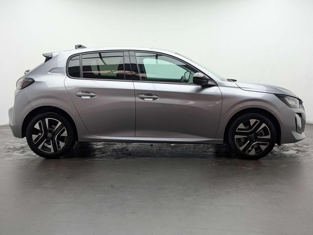 USED 2025 75 PEUGEOT 208 1.2 208 Allure PureTech S/S 5dr CLICK+COLLECT / HOME DELIVERY