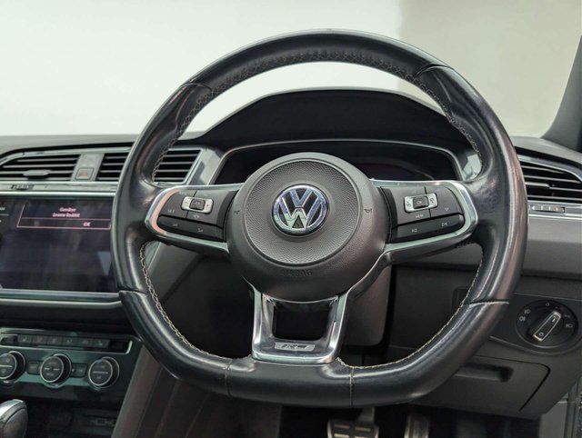 USED 2020 20 VOLKSWAGEN TIGUAN 2.0 Tiguan SEL TSi 4Motion Semi-Auto 4WD 5dr CLICK+COLLECT / HOME DELIVERY