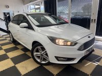 USED 2015 15 FORD FOCUS 1.6 Titanium Hatchback 5dr Petrol Powershift Euro 6 (125 ps) AUTOMATIC LIGHTS! BLUETOOTH!
