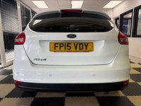 USED 2015 15 FORD FOCUS 1.6 Titanium Hatchback 5dr Petrol Powershift Euro 6 (125 ps) AUTOMATIC LIGHTS! BLUETOOTH!