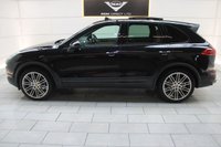 USED 2015 R PORSCHE CAYENNE 4.2 TD V8 S SUV 5dr Diesel TiptronicS 4WD (stop/start) (385 ps) 
