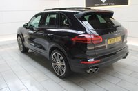 USED 2015 R PORSCHE CAYENNE 4.2 TD V8 S SUV 5dr Diesel TiptronicS 4WD (stop/start) (385 ps) 