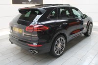 USED 2015 R PORSCHE CAYENNE 4.2 TD V8 S SUV 5dr Diesel TiptronicS 4WD (stop/start) (385 ps) 
