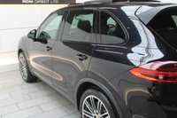 USED 2015 R PORSCHE CAYENNE 4.2 TD V8 S SUV 5dr Diesel TiptronicS 4WD (stop/start) (385 ps) 