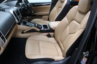 USED 2015 R PORSCHE CAYENNE 4.2 TD V8 S SUV 5dr Diesel TiptronicS 4WD (stop/start) (385 ps) 
