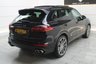 USED 2015 R PORSCHE CAYENNE 4.2 TD V8 S SUV 5dr Diesel TiptronicS 4WD (stop/start) (385 ps) 