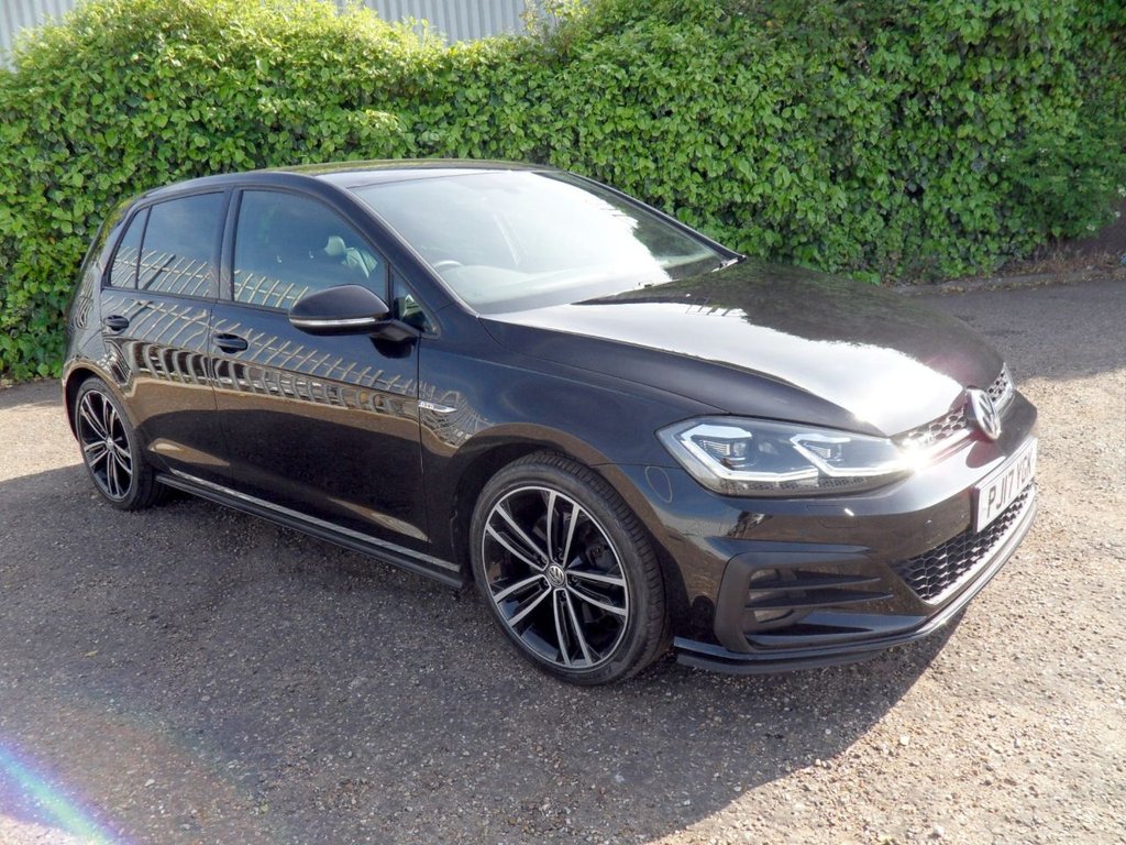 USED 2017 17 VOLKSWAGEN GOLF 2.0 TDI BlueMotion Tech GTD Hatchback 5dr Diesel Manual Euro 6 (s/s) (184 ps) 2Owners Heated Leather Rear Privacy
