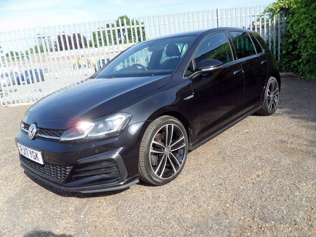 USED 2017 17 VOLKSWAGEN GOLF 2.0 TDI BlueMotion Tech GTD Hatchback 5dr Diesel Manual Euro 6 (s/s) (184 ps) 2Owners Heated Leather Rear Privacy