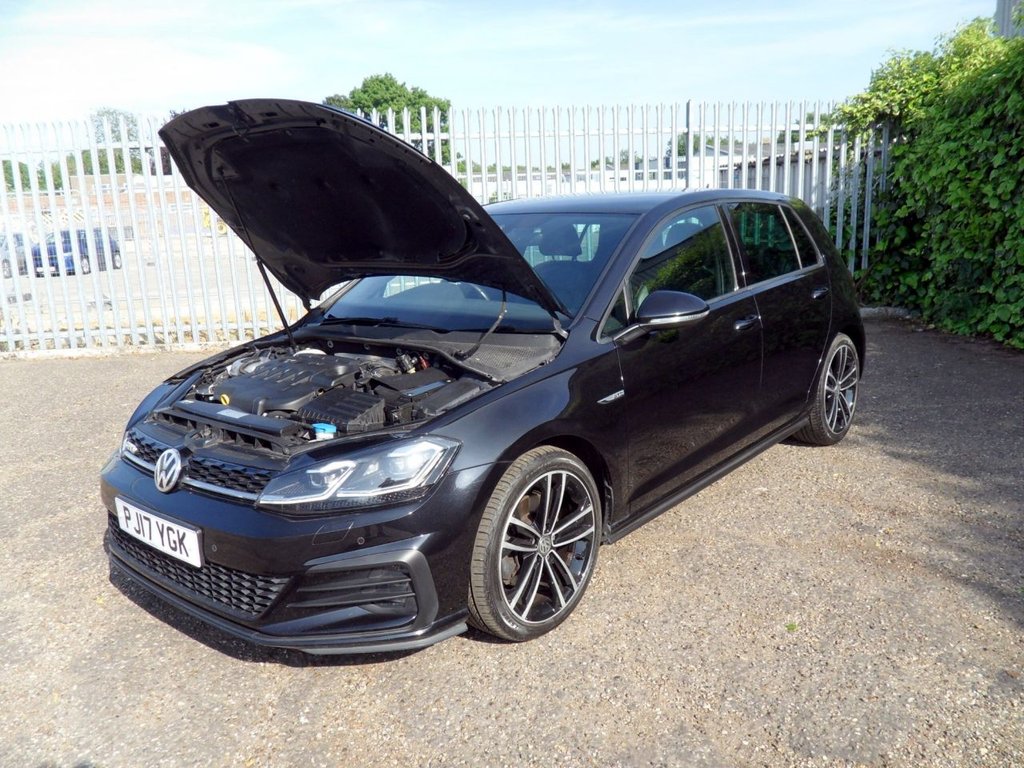USED 2017 17 VOLKSWAGEN GOLF 2.0 TDI BlueMotion Tech GTD Hatchback 5dr Diesel Manual Euro 6 (s/s) (184 ps) 2Owners Heated Leather Rear Privacy