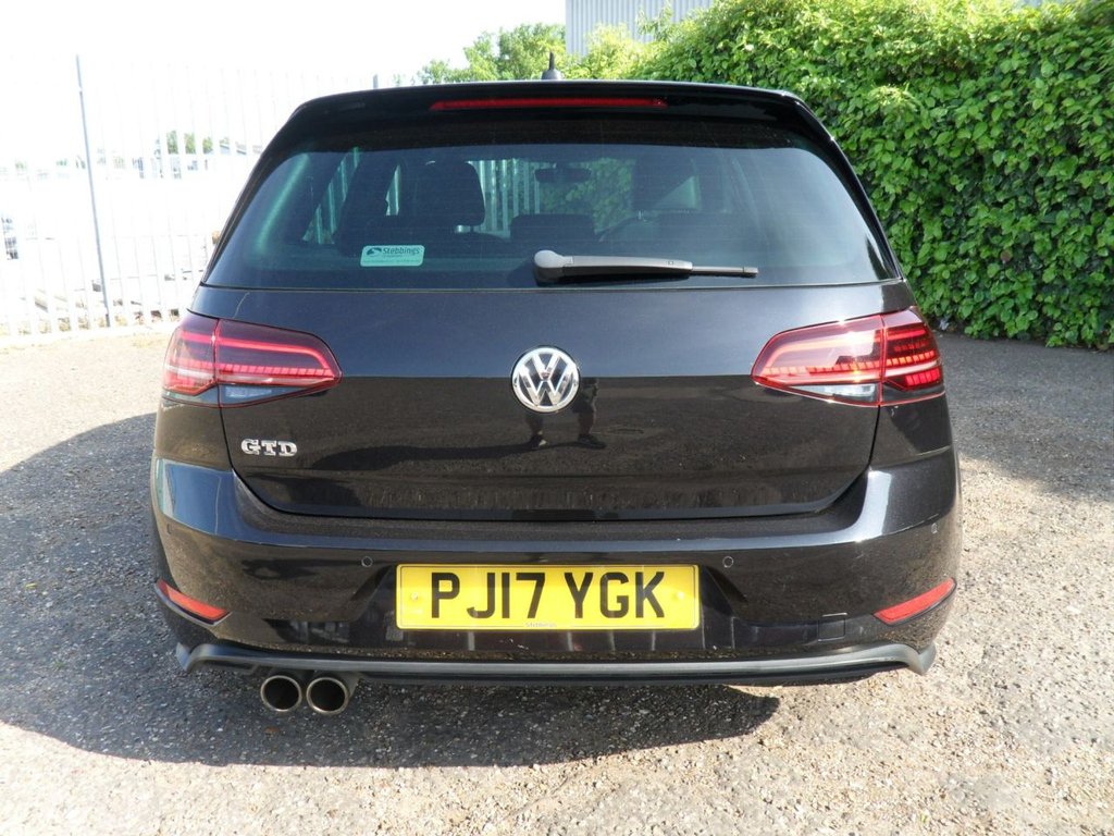 USED 2017 17 VOLKSWAGEN GOLF 2.0 TDI BlueMotion Tech GTD Hatchback 5dr Diesel Manual Euro 6 (s/s) (184 ps) 2Owners Heated Leather Rear Privacy