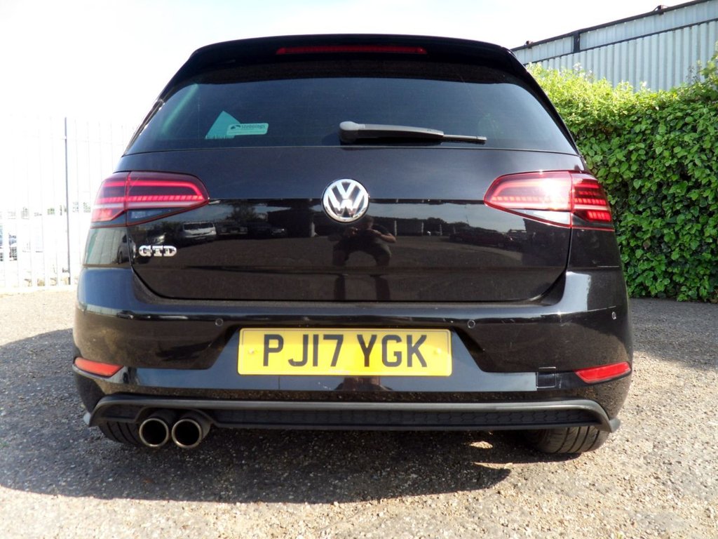 USED 2017 17 VOLKSWAGEN GOLF 2.0 TDI BlueMotion Tech GTD Hatchback 5dr Diesel Manual Euro 6 (s/s) (184 ps) 2Owners Heated Leather Rear Privacy