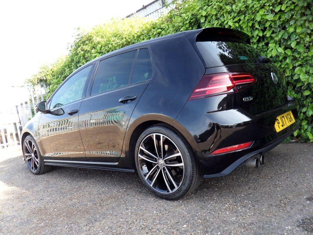 USED 2017 17 VOLKSWAGEN GOLF 2.0 TDI BlueMotion Tech GTD Hatchback 5dr Diesel Manual Euro 6 (s/s) (184 ps) 2Owners Heated Leather Rear Privacy