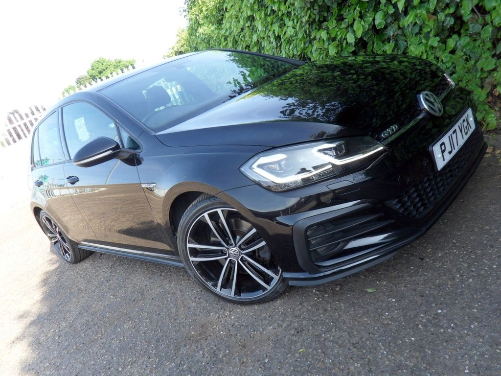 USED 2017 17 VOLKSWAGEN GOLF 2.0 TDI BlueMotion Tech GTD Hatchback 5dr Diesel Manual Euro 6 (s/s) (184 ps) 2Owners Heated Leather Rear Privacy