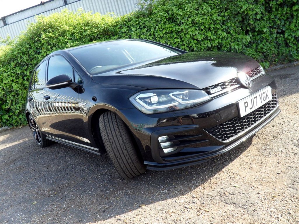 USED 2017 17 VOLKSWAGEN GOLF 2.0 TDI BlueMotion Tech GTD Hatchback 5dr Diesel Manual Euro 6 (s/s) (184 ps) 2Owners Heated Leather Rear Privacy