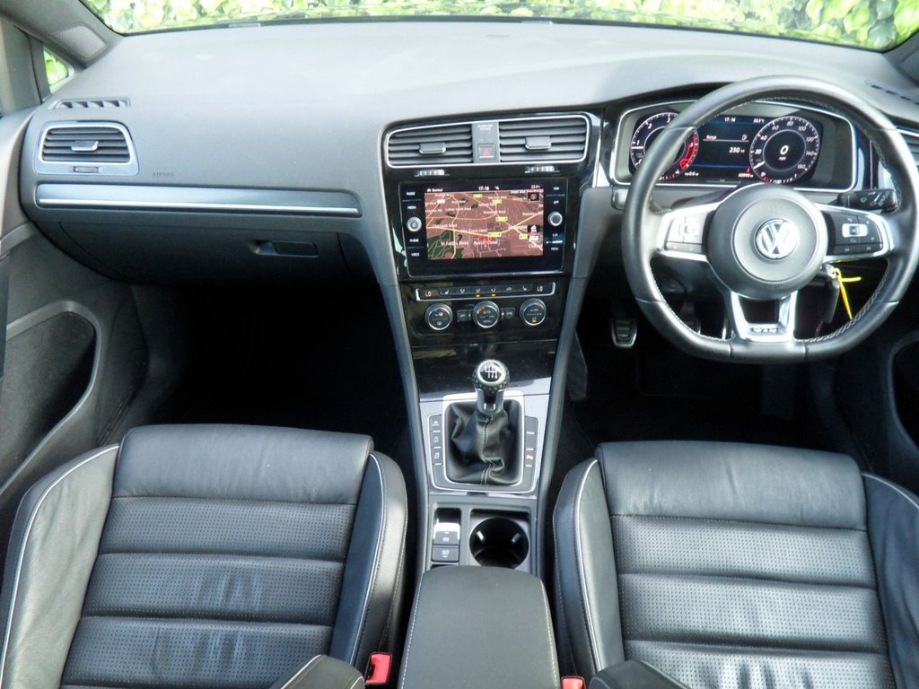 USED 2017 17 VOLKSWAGEN GOLF 2.0 TDI BlueMotion Tech GTD Hatchback 5dr Diesel Manual Euro 6 (s/s) (184 ps) 2Owners Heated Leather Rear Privacy