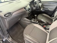 USED 2019 68 VAUXHALL CROSSLAND X 1.5 Turbo D ecoTEC Tech Line Nav SUV 5dr Diesel Manual Euro 6 (s/s) (102 ps) SAT NAV! AIR CONDITIONING!