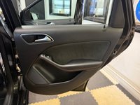 USED 2017 17 MERCEDES-BENZ B-CLASS 2.1 B200d AMG Line (Premium) MPV 5dr Diesel 7G-DCT Euro 6 (s/s) (136 ps) 8 SERVICES! AUTOMATIC!