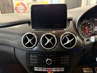 USED 2017 17 MERCEDES-BENZ B-CLASS 2.1 B200d AMG Line (Premium) MPV 5dr Diesel 7G-DCT Euro 6 (s/s) (136 ps) 8 SERVICES! AUTOMATIC!