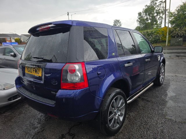 View our LAND ROVER FREELANDER 2