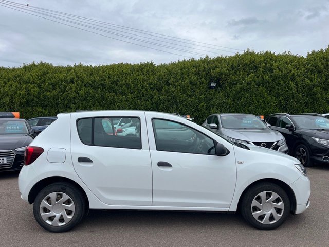 View our DACIA SANDERO