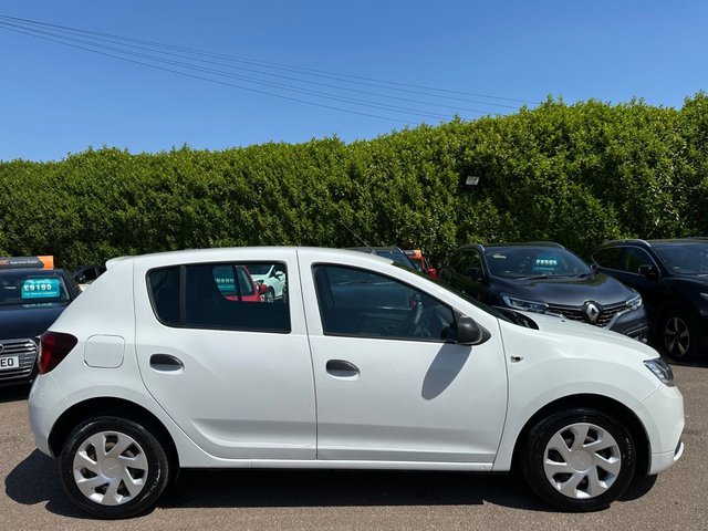 View our DACIA SANDERO