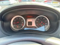 USED 2007 07 RENAULT CLIO 1.4 16v Dynamique Hatchback 5dr Petrol Manual (158 g/km, 98 bhp) 