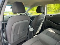 USED 2018 68 HYUNDAI IONIQ 1.6 h-GDi GPF SE Hatchback 5dr Petrol Hybrid DCT Euro 6 (s/s) (141 ps) 