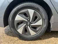 USED 2018 68 HYUNDAI IONIQ 1.6 h-GDi GPF SE Hatchback 5dr Petrol Hybrid DCT Euro 6 (s/s) (141 ps) 
