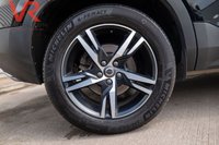 USED 2019 68 VOLVO XC40 2.0 T4 R-Design SUV 5dr Petrol Auto AWD Euro 6 (s/s) (190 ps) Full History + Tow Bar + CarPlay