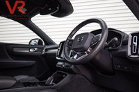 USED 2019 68 VOLVO XC40 2.0 T4 R-Design SUV 5dr Petrol Auto AWD Euro 6 (s/s) (190 ps) Full History + Tow Bar + CarPlay