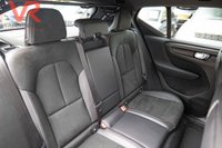 USED 2019 68 VOLVO XC40 2.0 T4 R-Design SUV 5dr Petrol Auto AWD Euro 6 (s/s) (190 ps) Full History + Tow Bar + CarPlay