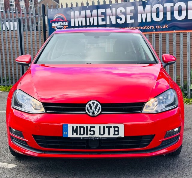 View our VOLKSWAGEN GOLF