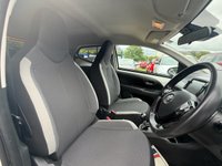 USED 2021 61 TOYOTA AYGO 1.0 VVT-i x-trend Hatchback 5dr Petrol x-shift Euro 6 (Safety Sense) (71 ps) 