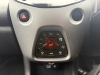 USED 2021 61 TOYOTA AYGO 1.0 VVT-i x-trend Hatchback 5dr Petrol x-shift Euro 6 (Safety Sense) (71 ps) 