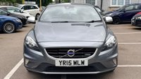 USED 2015 15 VOLVO V40 1.6 T2 R-Design Hatchback 5dr Petrol Manual Euro 5 (s/s) (120 ps) 