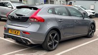 USED 2015 15 VOLVO V40 1.6 T2 R-Design Hatchback 5dr Petrol Manual Euro 5 (s/s) (120 ps) 