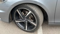 USED 2015 15 VOLVO V40 1.6 T2 R-Design Hatchback 5dr Petrol Manual Euro 5 (s/s) (120 ps) 