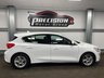 USED 2019 19 FORD FOCUS 1.0T EcoBoost Zetec Euro 6 (s/s) 5dr *NAV *APPLE CAR PLAY *PDC