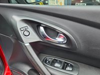 USED 2017 17 RENAULT KADJAR 1.5 dCi Signature Nav SUV 5dr Diesel EDC Euro 6 (s/s) (110 ps) 6 MONTHS RAC PLATINUM WARRANTY DAB