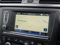 USED 2017 17 RENAULT KADJAR 1.5 dCi Signature Nav SUV 5dr Diesel EDC Euro 6 (s/s) (110 ps) 6 MONTHS RAC PLATINUM WARRANTY DAB