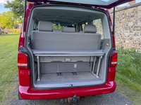 USED 2011 61 VOLKSWAGEN CARAVELLE 2.0 TDI SE MPV 5dr Diesel Manual Euro 5 (140 ps) 1 Owner. Low Miles. Finance. Warranty. Exceptional.