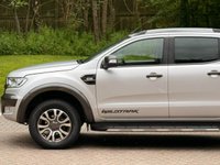 USED 2018 18 FORD RANGER 3.2 TDCi WILDTRACK PICKUP DOUBLE CAB 4DR DIESEL AUTO 4WD EURO 5 (200 PS) NAV NO VAT - VERY LOW MILEAGE - FULL SERVICE HISTORY - JUST BEEN SERVICED -  DESIRABLE 3.2 ENGINE - 2 KEYS - HPI CHECK ALL CLEAR - ULEZ / LEZ / CAZ COMPLIANT - STUNNING METALLIC SILVER PAINTWORK - WILDTRACK BODY STYLING - SAT NAV - CAR PLAY - ANDRIOD AUTO - REVERSE CAMERA - LEATHERS INTERIOR - CRUISE CONTROL - BI XENON HEADLIGHTS - HYDROLIC LIFT - HEATED MIRRORS - FINANCE AVAILABLE - ZERO DEPOSIT OFFERS - ALL VANS/CARS WELCOME IN PART-EXCHANGE, ANY AGE, ANY MILEAGE, ANY CONDITION