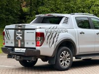 USED 2018 18 FORD RANGER 3.2 TDCi WILDTRACK PICKUP DOUBLE CAB 4DR DIESEL AUTO 4WD EURO 5 (200 PS) NAV NO VAT - VERY LOW MILEAGE - FULL SERVICE HISTORY - JUST BEEN SERVICED -  DESIRABLE 3.2 ENGINE - 2 KEYS - HPI CHECK ALL CLEAR - ULEZ / LEZ / CAZ COMPLIANT - STUNNING METALLIC SILVER PAINTWORK - WILDTRACK BODY STYLING - SAT NAV - CAR PLAY - ANDRIOD AUTO - REVERSE CAMERA - LEATHERS INTERIOR - CRUISE CONTROL - BI XENON HEADLIGHTS - HYDROLIC LIFT - HEATED MIRRORS - FINANCE AVAILABLE - ZERO DEPOSIT OFFERS - ALL VANS/CARS WELCOME IN PART-EXCHANGE, ANY AGE, ANY MILEAGE, ANY CONDITION