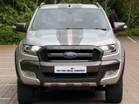 USED 2018 18 FORD RANGER 3.2 TDCi WILDTRACK PICKUP DOUBLE CAB 4DR DIESEL AUTO 4WD EURO 5 (200 PS) NAV NO VAT - VERY LOW MILEAGE - FULL SERVICE HISTORY - JUST BEEN SERVICED -  DESIRABLE 3.2 ENGINE - 2 KEYS - HPI CHECK ALL CLEAR - ULEZ / LEZ / CAZ COMPLIANT - STUNNING METALLIC SILVER PAINTWORK - WILDTRACK BODY STYLING - SAT NAV - CAR PLAY - ANDRIOD AUTO - REVERSE CAMERA - LEATHERS INTERIOR - CRUISE CONTROL - BI XENON HEADLIGHTS - HYDROLIC LIFT - HEATED MIRRORS - FINANCE AVAILABLE - ZERO DEPOSIT OFFERS - ALL VANS/CARS WELCOME IN PART-EXCHANGE, ANY AGE, ANY MILEAGE, ANY CONDITION