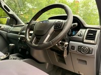 USED 2018 18 FORD RANGER 3.2 TDCi WILDTRACK PICKUP DOUBLE CAB 4DR DIESEL AUTO 4WD EURO 5 (200 PS) NAV NO VAT - VERY LOW MILEAGE - FULL SERVICE HISTORY - JUST BEEN SERVICED -  DESIRABLE 3.2 ENGINE - 2 KEYS - HPI CHECK ALL CLEAR - ULEZ / LEZ / CAZ COMPLIANT - STUNNING METALLIC SILVER PAINTWORK - WILDTRACK BODY STYLING - SAT NAV - CAR PLAY - ANDRIOD AUTO - REVERSE CAMERA - LEATHERS INTERIOR - CRUISE CONTROL - BI XENON HEADLIGHTS - HYDROLIC LIFT - HEATED MIRRORS - FINANCE AVAILABLE - ZERO DEPOSIT OFFERS - ALL VANS/CARS WELCOME IN PART-EXCHANGE, ANY AGE, ANY MILEAGE, ANY CONDITION