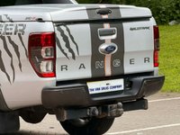 USED 2018 18 FORD RANGER 3.2 TDCi WILDTRACK PICKUP DOUBLE CAB 4DR DIESEL AUTO 4WD EURO 5 (200 PS) NAV NO VAT - VERY LOW MILEAGE - FULL SERVICE HISTORY - JUST BEEN SERVICED -  DESIRABLE 3.2 ENGINE - 2 KEYS - HPI CHECK ALL CLEAR - ULEZ / LEZ / CAZ COMPLIANT - STUNNING METALLIC SILVER PAINTWORK - WILDTRACK BODY STYLING - SAT NAV - CAR PLAY - ANDRIOD AUTO - REVERSE CAMERA - LEATHERS INTERIOR - CRUISE CONTROL - BI XENON HEADLIGHTS - HYDROLIC LIFT - HEATED MIRRORS - FINANCE AVAILABLE - ZERO DEPOSIT OFFERS - ALL VANS/CARS WELCOME IN PART-EXCHANGE, ANY AGE, ANY MILEAGE, ANY CONDITION