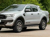 USED 2018 18 FORD RANGER 3.2 TDCi WILDTRACK PICKUP DOUBLE CAB 4DR DIESEL AUTO 4WD EURO 5 (200 PS) NAV NO VAT - VERY LOW MILEAGE - FULL SERVICE HISTORY - JUST BEEN SERVICED -  DESIRABLE 3.2 ENGINE - 2 KEYS - HPI CHECK ALL CLEAR - ULEZ / LEZ / CAZ COMPLIANT - STUNNING METALLIC SILVER PAINTWORK - WILDTRACK BODY STYLING - SAT NAV - CAR PLAY - ANDRIOD AUTO - REVERSE CAMERA - LEATHERS INTERIOR - CRUISE CONTROL - BI XENON HEADLIGHTS - HYDROLIC LIFT - HEATED MIRRORS - FINANCE AVAILABLE - ZERO DEPOSIT OFFERS - ALL VANS/CARS WELCOME IN PART-EXCHANGE, ANY AGE, ANY MILEAGE, ANY CONDITION