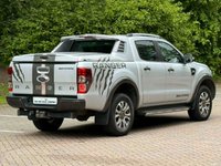 USED 2018 18 FORD RANGER 3.2 TDCi WILDTRACK PICKUP DOUBLE CAB 4DR DIESEL AUTO 4WD EURO 5 (200 PS) NAV NO VAT - VERY LOW MILEAGE - FULL SERVICE HISTORY - JUST BEEN SERVICED -  DESIRABLE 3.2 ENGINE - 2 KEYS - HPI CHECK ALL CLEAR - ULEZ / LEZ / CAZ COMPLIANT - STUNNING METALLIC SILVER PAINTWORK - WILDTRACK BODY STYLING - SAT NAV - CAR PLAY - ANDRIOD AUTO - REVERSE CAMERA - LEATHERS INTERIOR - CRUISE CONTROL - BI XENON HEADLIGHTS - HYDROLIC LIFT - HEATED MIRRORS - FINANCE AVAILABLE - ZERO DEPOSIT OFFERS - ALL VANS/CARS WELCOME IN PART-EXCHANGE, ANY AGE, ANY MILEAGE, ANY CONDITION