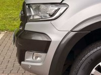 USED 2018 18 FORD RANGER 3.2 TDCi WILDTRACK PICKUP DOUBLE CAB 4DR DIESEL AUTO 4WD EURO 5 (200 PS) NAV NO VAT - VERY LOW MILEAGE - FULL SERVICE HISTORY - JUST BEEN SERVICED -  DESIRABLE 3.2 ENGINE - 2 KEYS - HPI CHECK ALL CLEAR - ULEZ / LEZ / CAZ COMPLIANT - STUNNING METALLIC SILVER PAINTWORK - WILDTRACK BODY STYLING - SAT NAV - CAR PLAY - ANDRIOD AUTO - REVERSE CAMERA - LEATHERS INTERIOR - CRUISE CONTROL - BI XENON HEADLIGHTS - HYDROLIC LIFT - HEATED MIRRORS - FINANCE AVAILABLE - ZERO DEPOSIT OFFERS - ALL VANS/CARS WELCOME IN PART-EXCHANGE, ANY AGE, ANY MILEAGE, ANY CONDITION